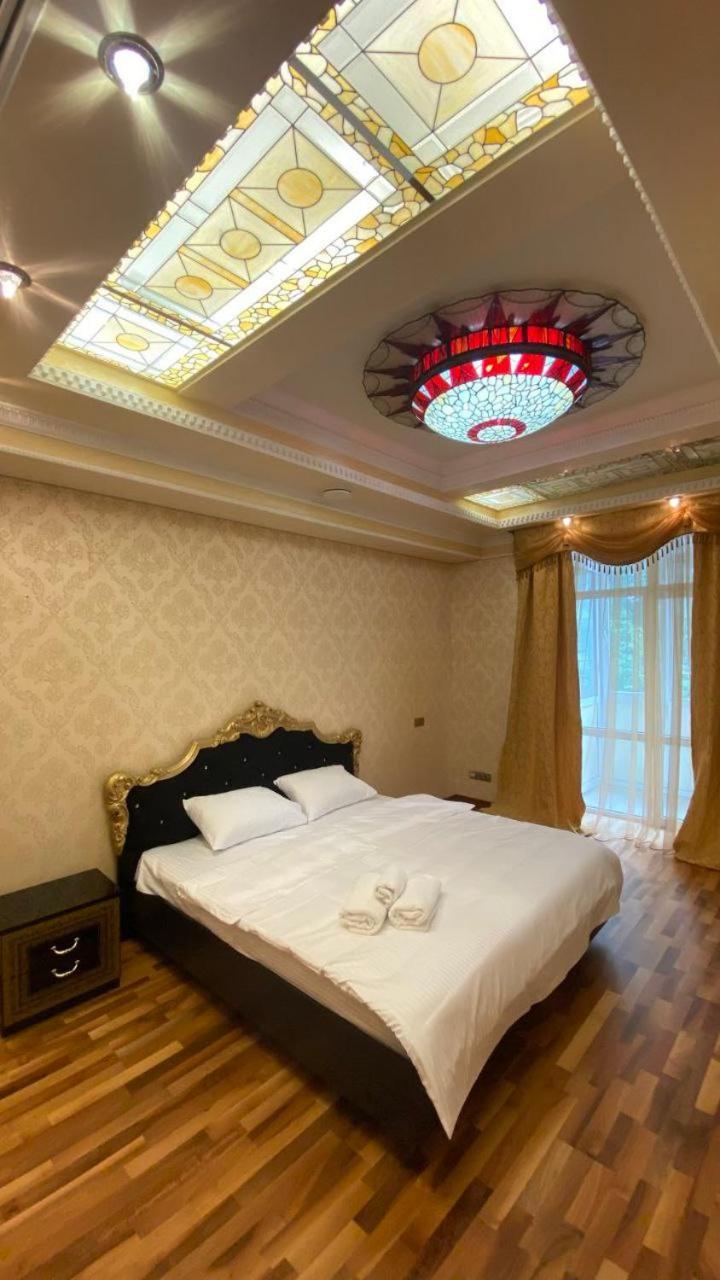 Apartments Rentals Ukraine On Kreshchatik Kiev Exterior foto